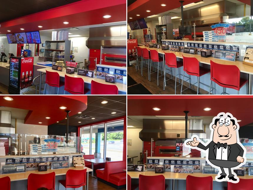 Découvrez l'intérieur de Domino's Pizza