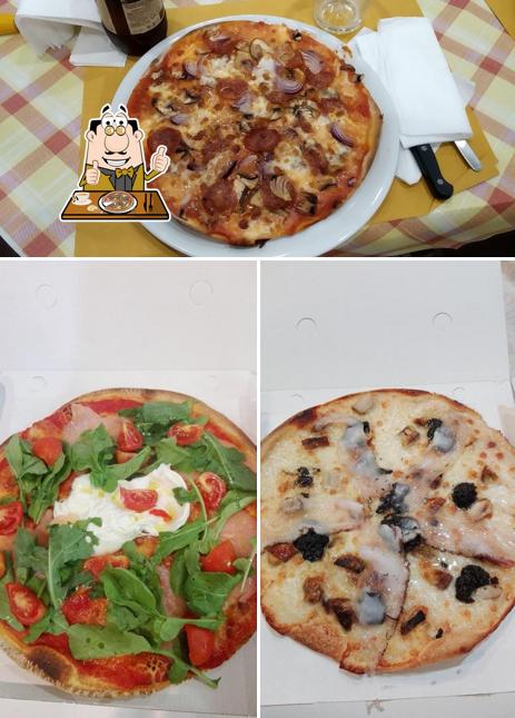 Ordina una pizza a Roba da Torta Livorno