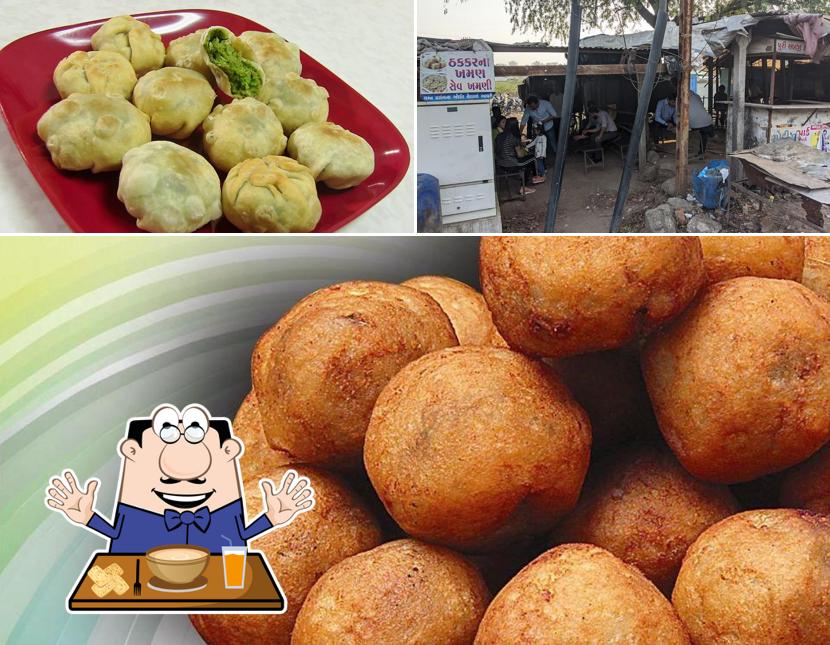 The photo of food and exterior at Thakkar khaman
