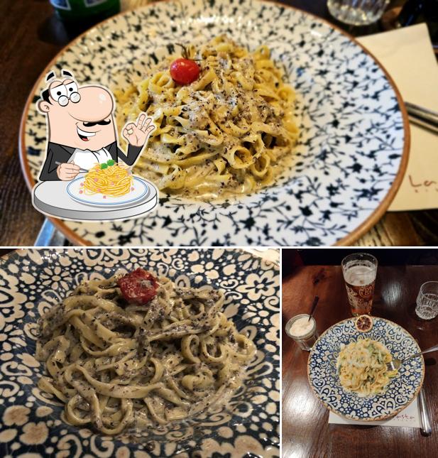Spaghetti alla carbonara al La Pasta