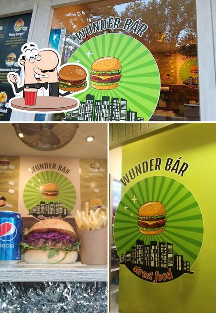 Order a burger at Wunder Bár