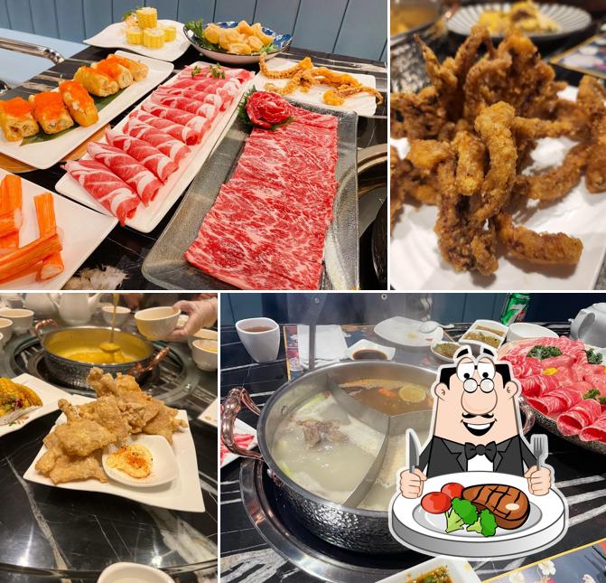 Hey Hotpot/ 禧玥港式海鲜火锅 offre des repas à base de viande