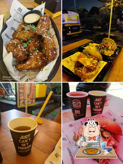 Chicken wings at Magic Mikes Burgertherapy