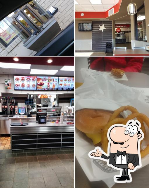 Check out how Hardee’s looks inside