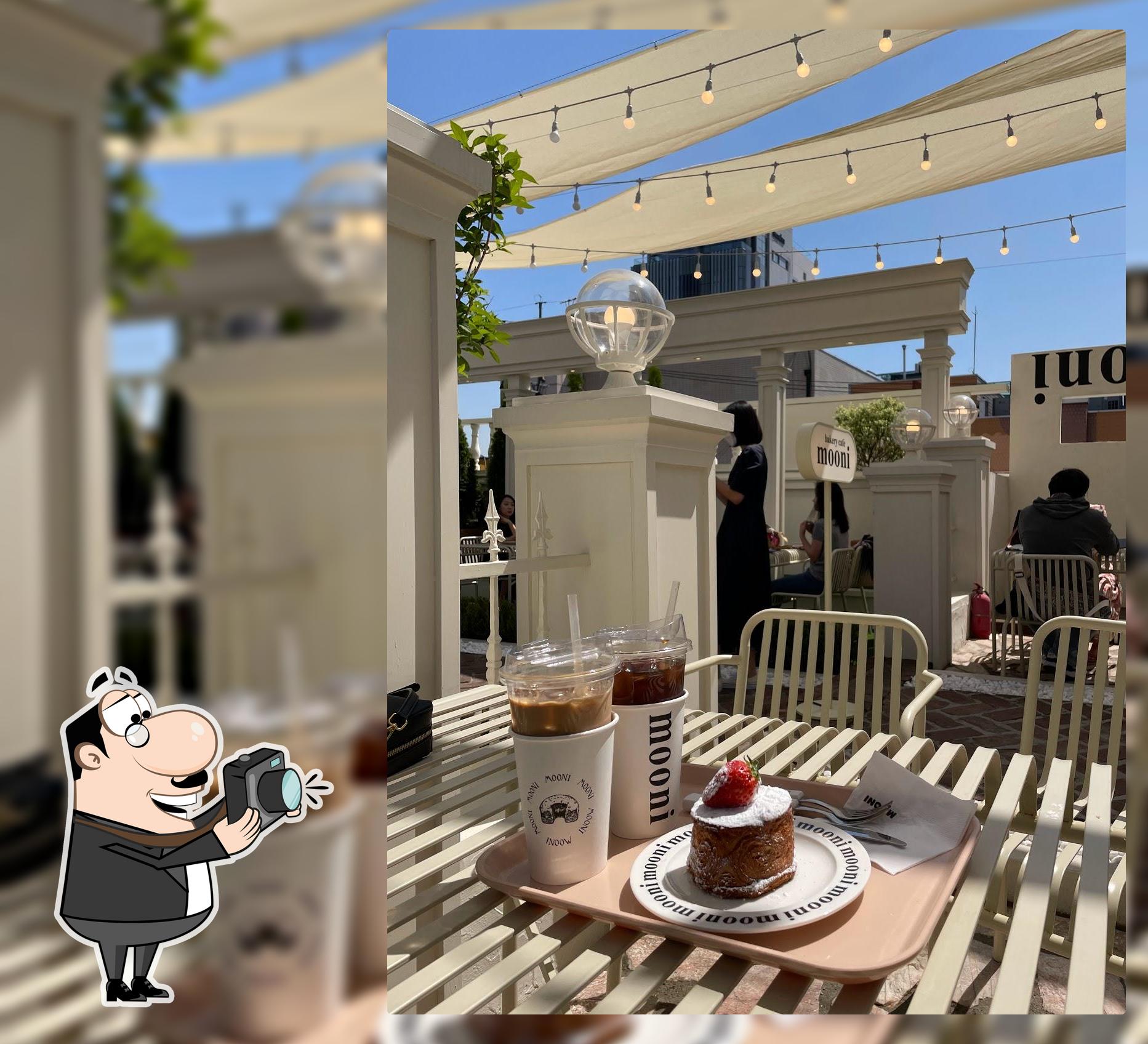 Café Mooni Apgujeong, Seul Opiniones del restaurante