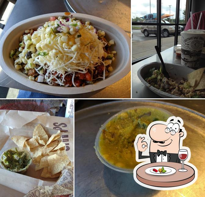 Chipotle Mexican Grill in Watertown Restaurant menu and reviews