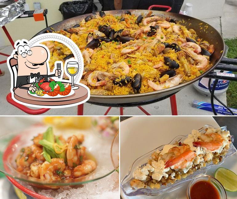 Fish King Seafood Restaurant 802, 975 W Ruben M Torres Sr Blvd Suite 5