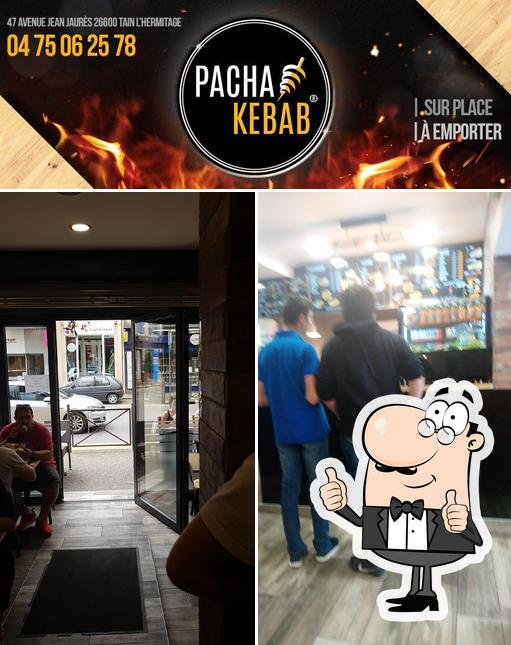 Regarder l'image de Le Pacha Kebab