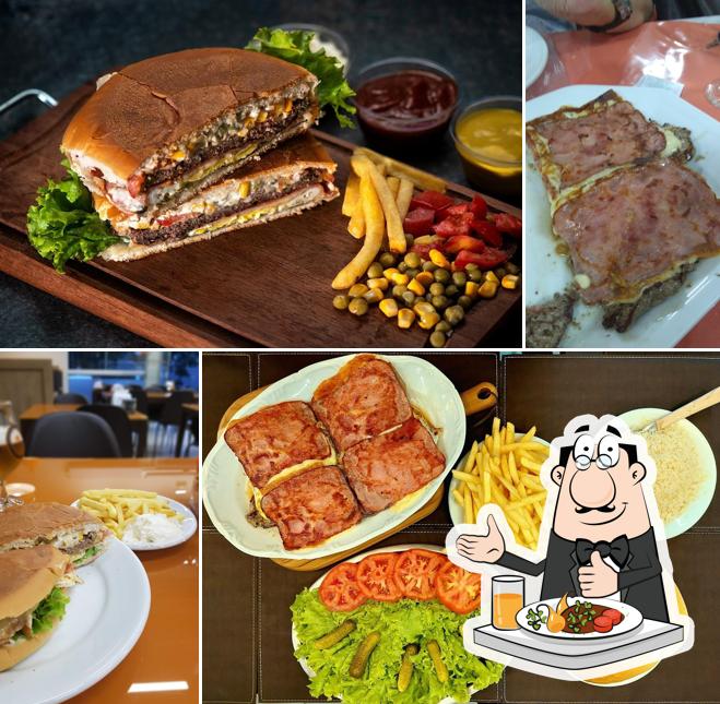 Comida em Conzatti Lanches