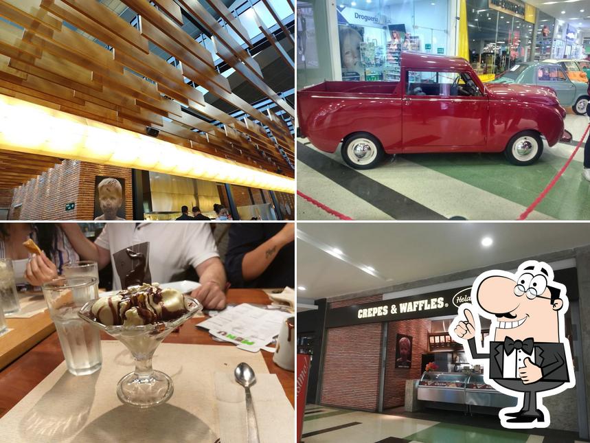 Restaurante Crepes & Waffles, Colombia, Centro Comercial Florida