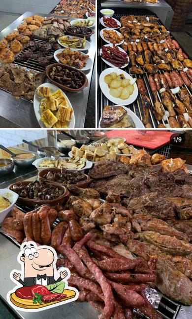 Peça pratos de carne no Passagem Bar e Restaurante