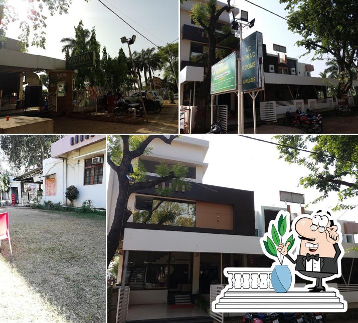Hotel Vatika Inn