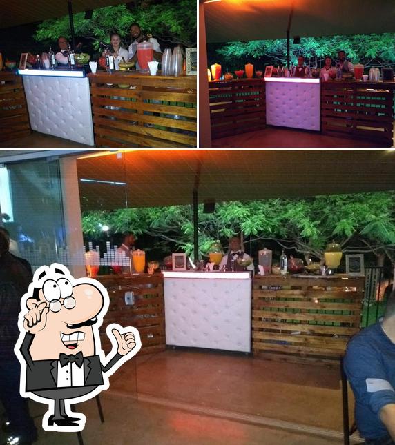 O interior do OPEN BAR drink's