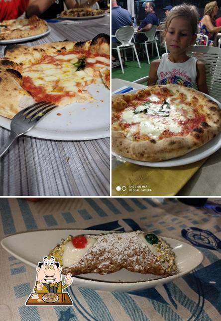 A Dolci e Salati, puoi assaggiare una bella pizza