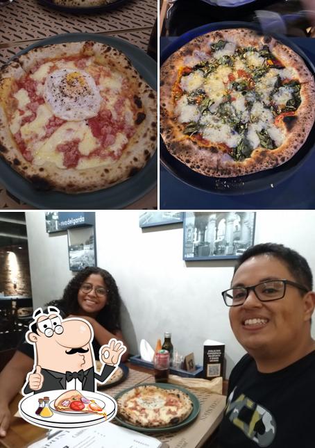 Experimente diferentes estilos de pizza