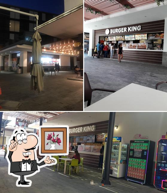 Burger King restaurant, Monterrey, Av. Revolución 2703 - Restaurant menu  and reviews