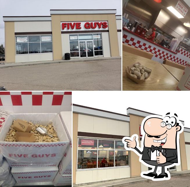 Voici une image de Five Guys