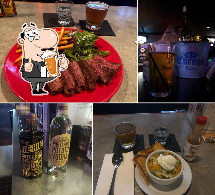 Sweet Home Bar & Grill in Portland Restaurant menu and reviews