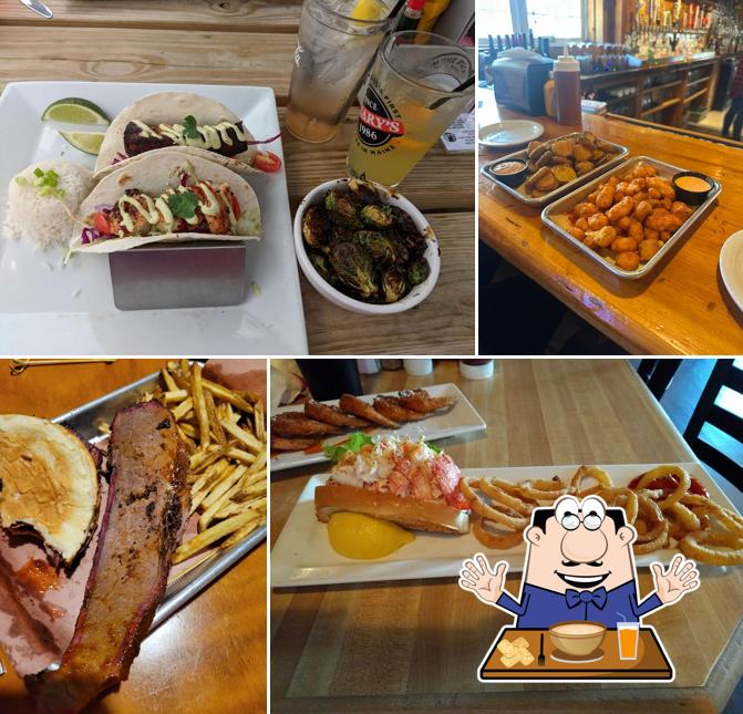 The Galley Restaurant & Pub in Naples Restaurant menu and reviews