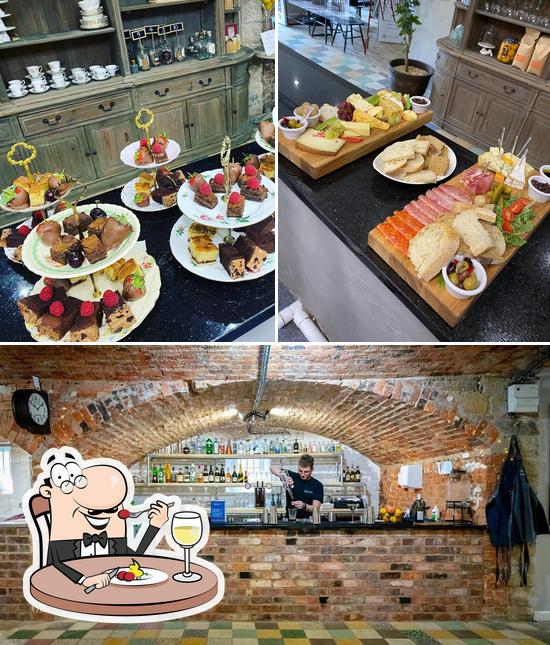 The Arches Artisan Market & Bar in Buxton Restaurant reviews