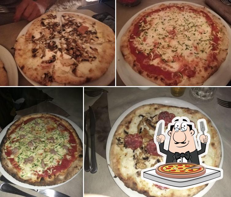 Prenditi una pizza a Pizzeria I Rintocchi