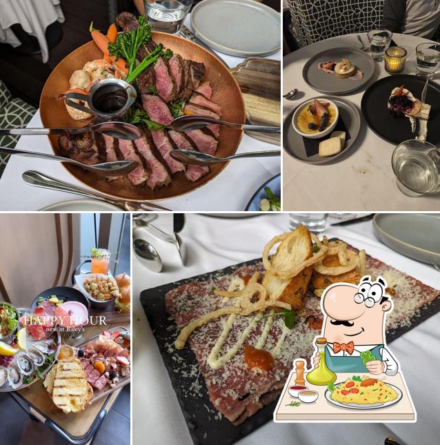 Riley's Fish & Steak in Vancouver - Restaurant menu and reviews