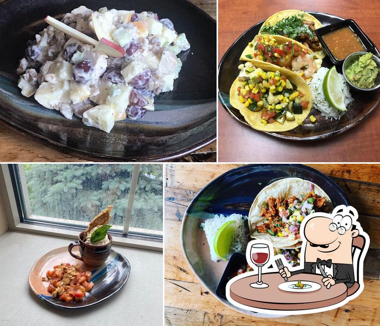 Top 7 restaurants with outdoor seating in Appleton, october 2024