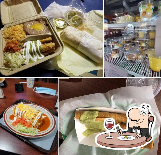 Restaurante Wood Village Burrito Shop, Wood Village Opiniones del