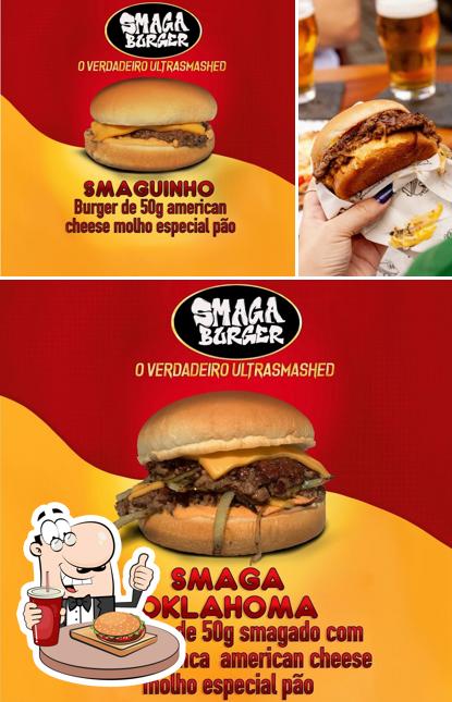 Consiga um hambúrguer no Smaga Burger Hamburgueria