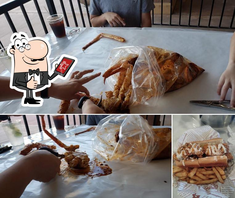 Cajun Crackin in Fresno Restaurant menu and reviews
