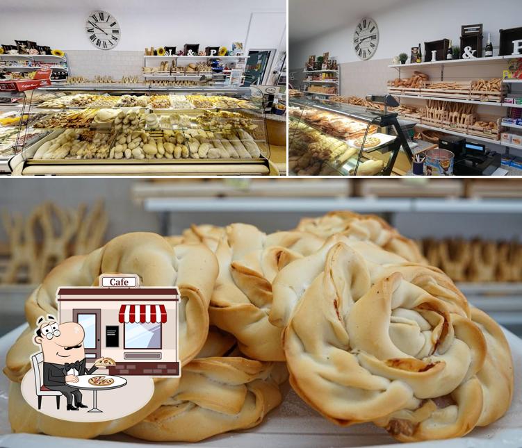 La immagine di esterno e cibo da Forno ROMA Codigoro