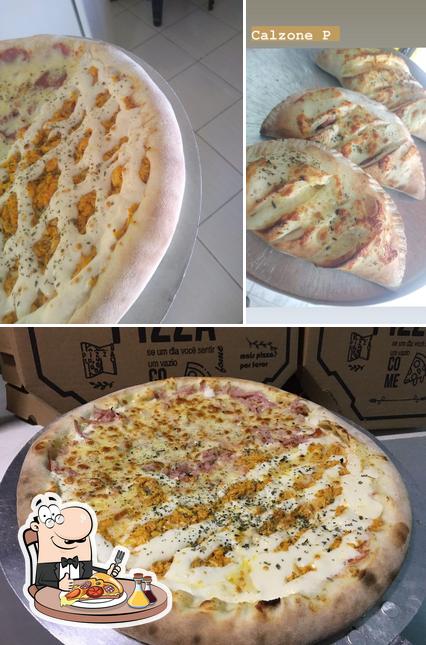Escolha pizza no Pizzaria Dom Marcellino