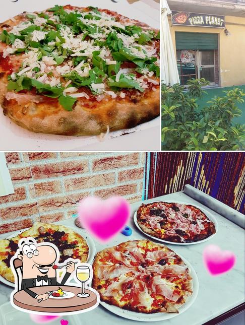 La cibo e interni del ristorante