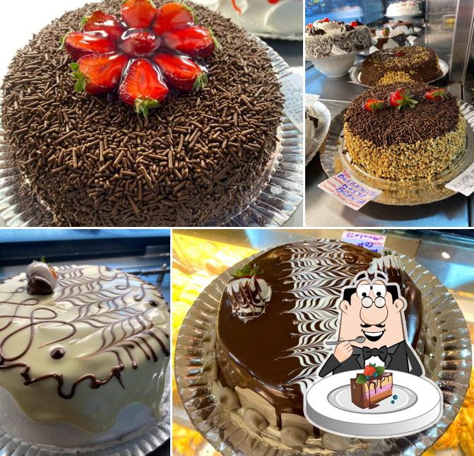 Bolo de chocolate em Padaria Nova Colonial