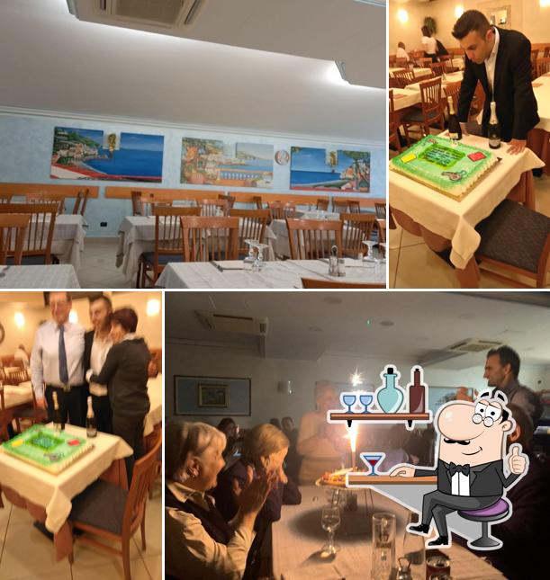 Siediti a un tavolo di Ristorante pizzeria La Costiera