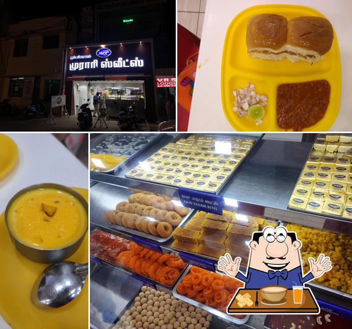 Food at Murari Sweets