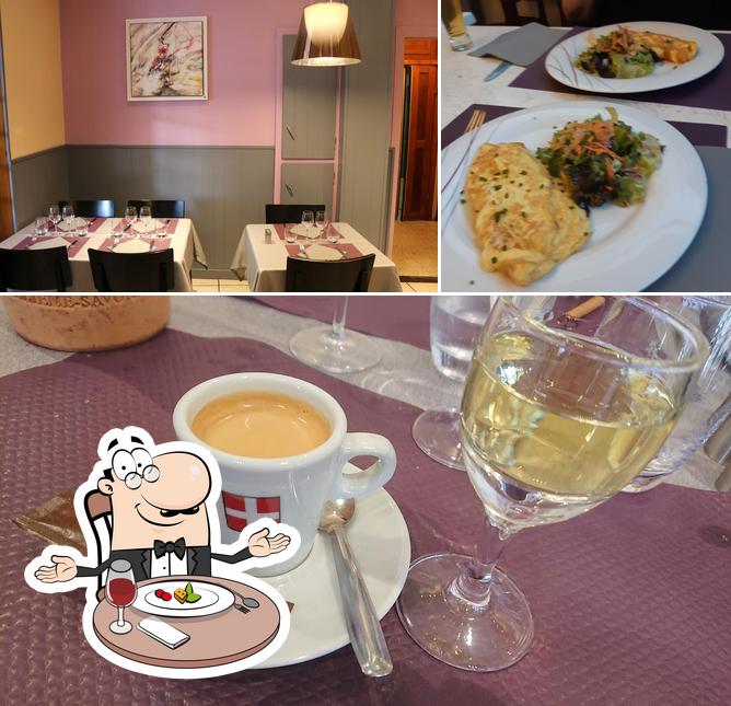 L’image de la table à manger et boisson concernant Restaurant Le comptoir de l'église à Aix-les-Bains