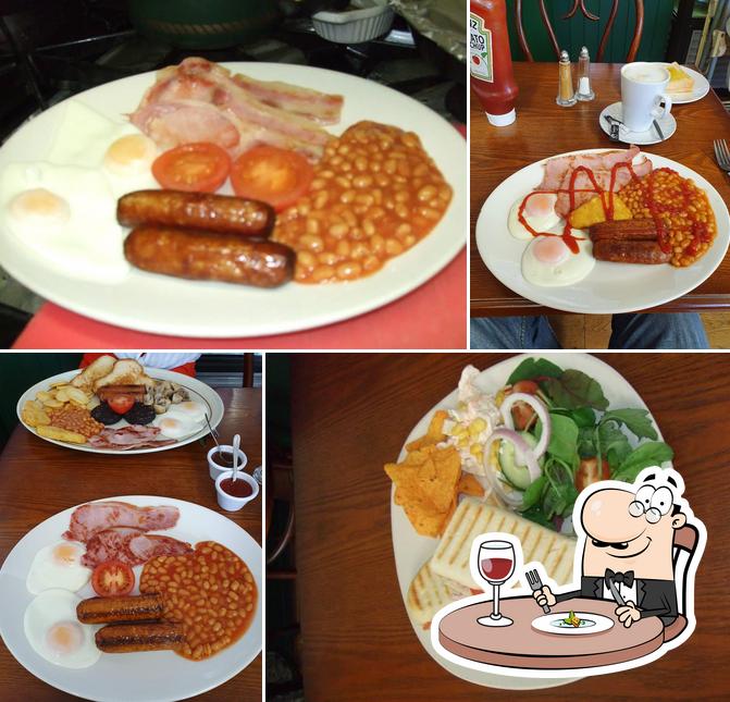 The Coffee Bean in Tiverton Restaurant menu and reviews