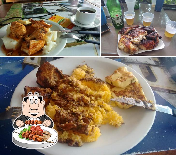 Esta é a imagem mostrando comida e cerveja a Padaria Vovó Nina