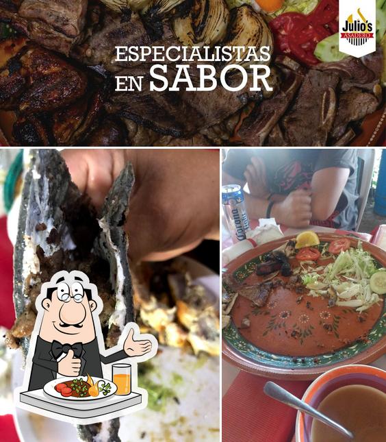 Еда в "Asadero Julio`s"