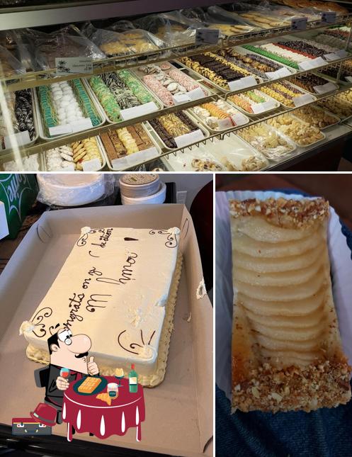 La Baguette Bakery serves a range of desserts