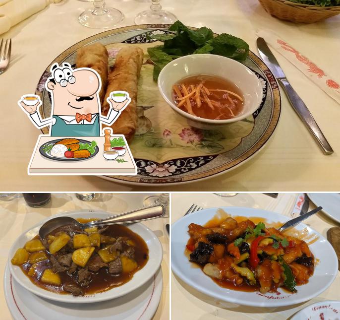 Plats à Restaurant Le Singapour [Ventes A Emporter, Toulon]