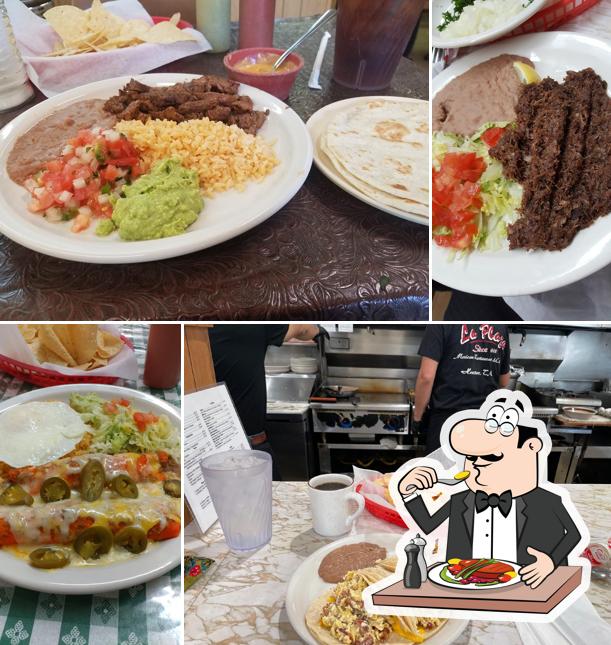La Plaza Mexican Restaurant in Houston Restaurant menu and reviews