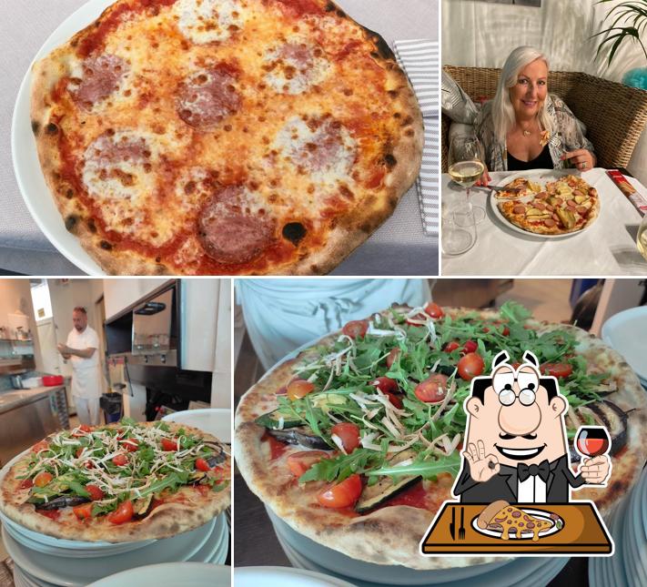Scegli una pizza a Ristorante Pizzeria Acquamarina