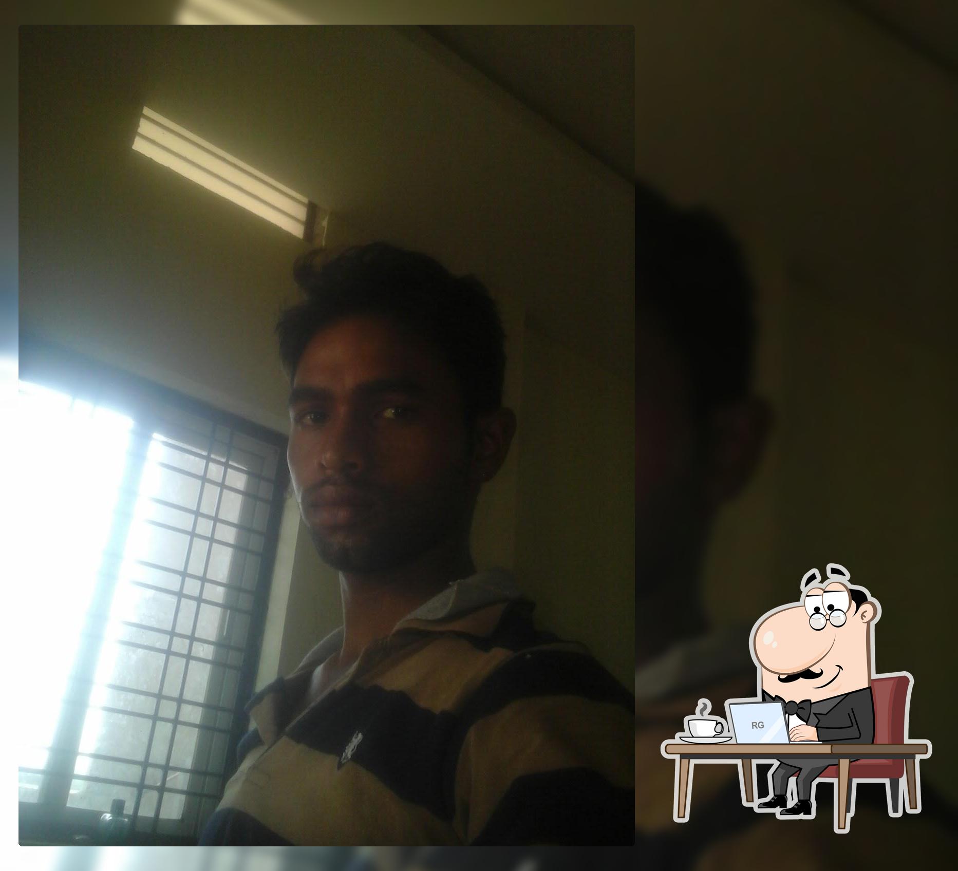 Chittapur NH44 Hotel