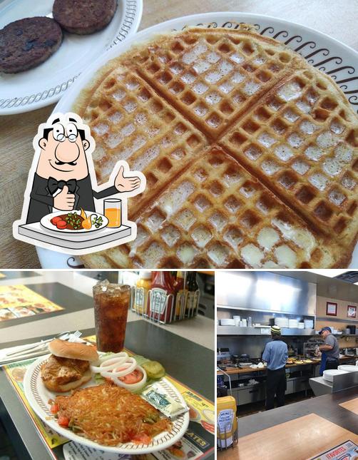 Las imágenes de comida y interior en Waffle House
