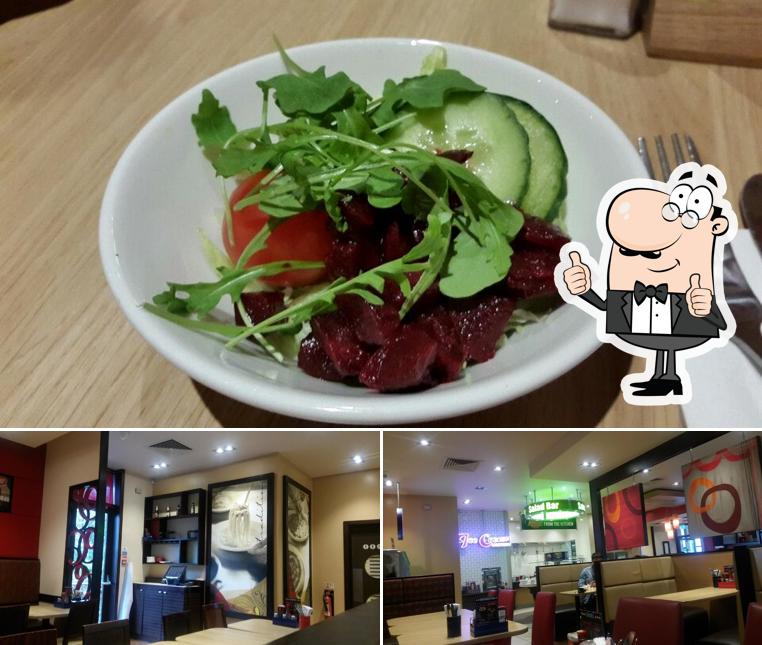 Pizza Hut, Hattersway Retail Park in Luton Restaurant menu and reviews