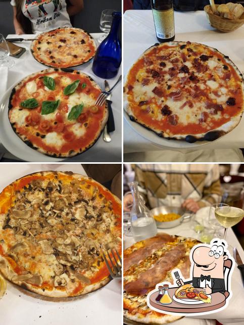 Prova una pizza a Pizzeria Ristorante Novecento