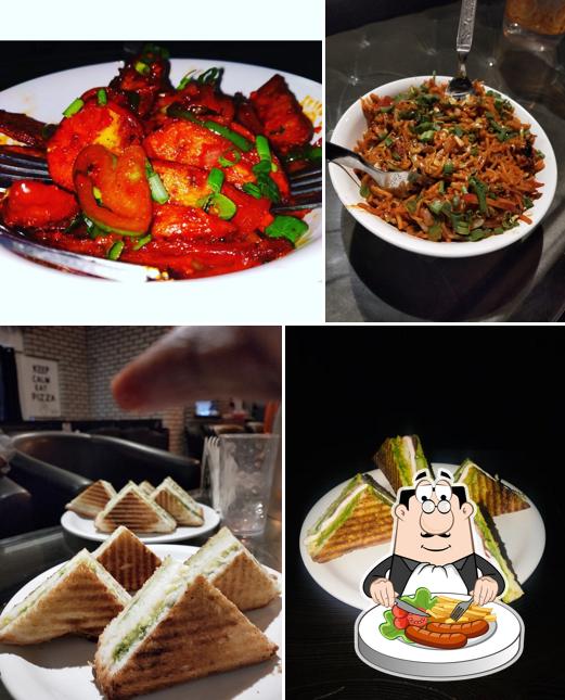 RJ 21 : The Food Court & Cafe Best Fast Food Restaurant in Nagaur Best Cafe in Nagaur Best Party Place in Nagaur