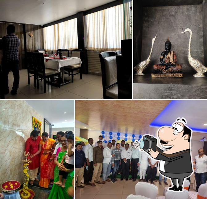 Mint family Restaurant( surabhi Sreenika Complex), Karimnagar